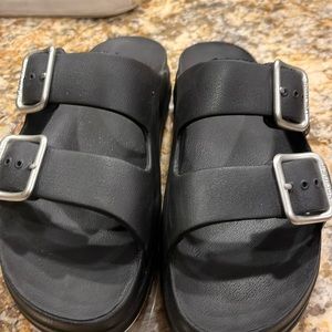 Black comfy, J/ slides sandals